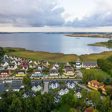 Ferienwohnung Boddenbrise - Boddenblick, Balkon, Strandnaehe * 브리게